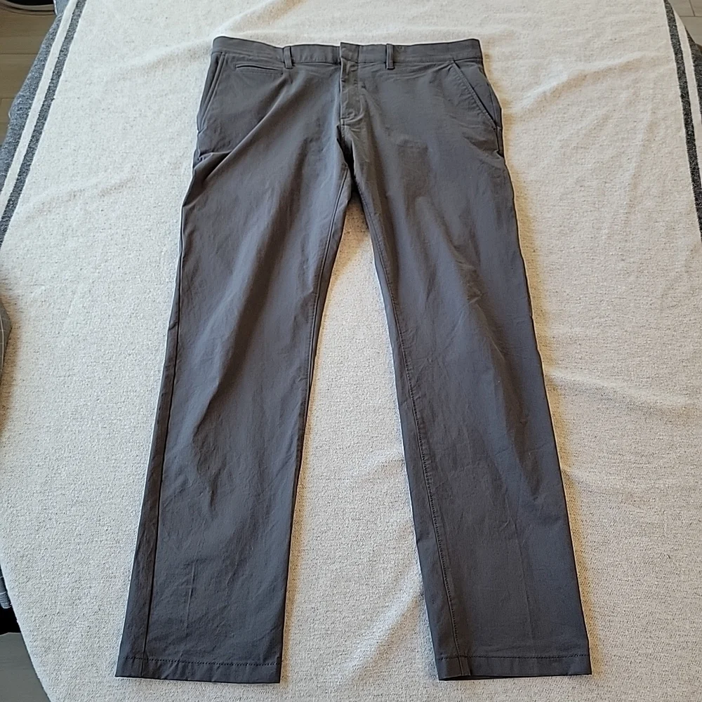 J Crew 484 Slim Tech Pants Men's 35x32 Gray Stretch Performance Chino‎ Travel